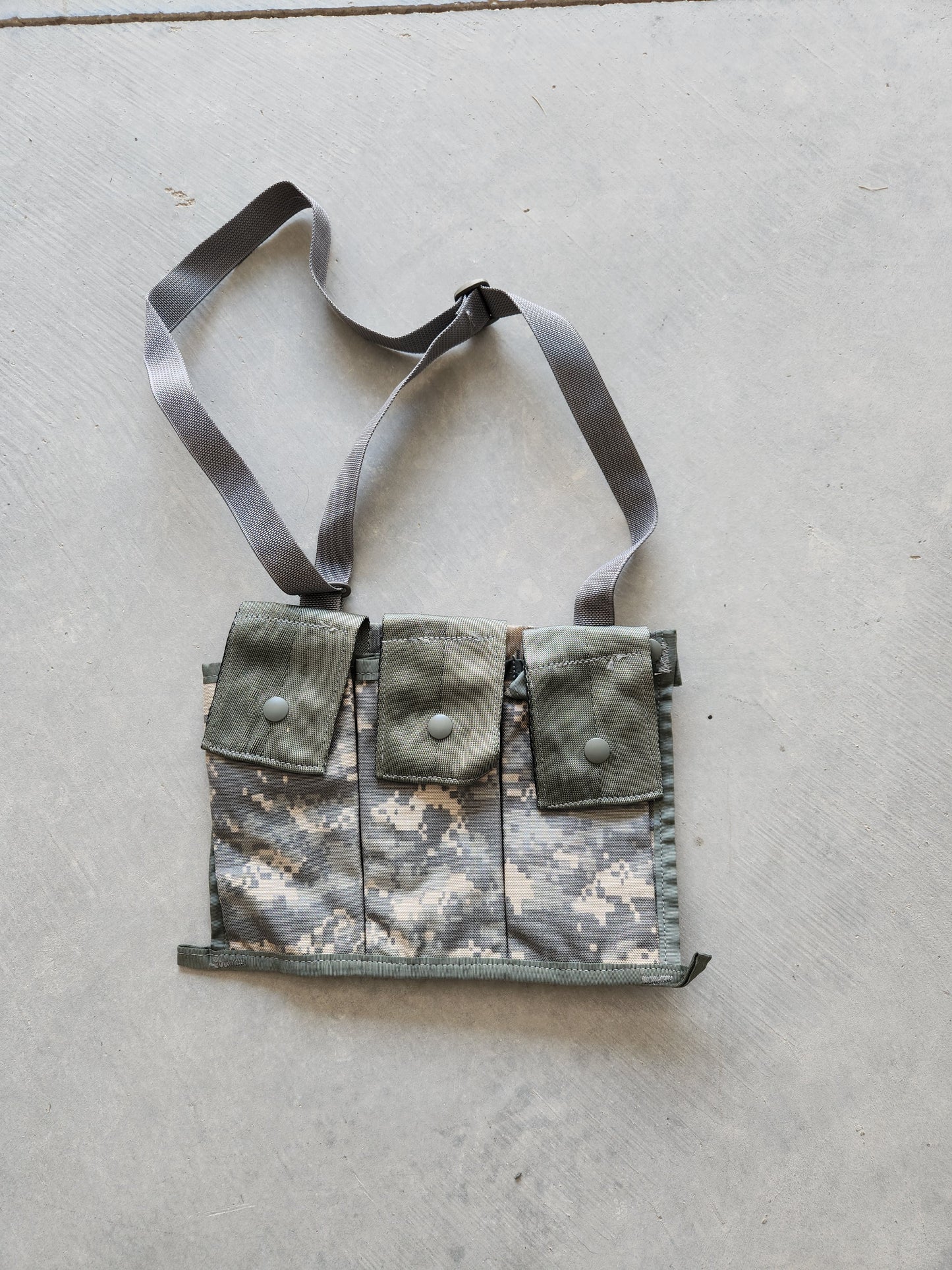 AR-15/M4 Mag Pouch