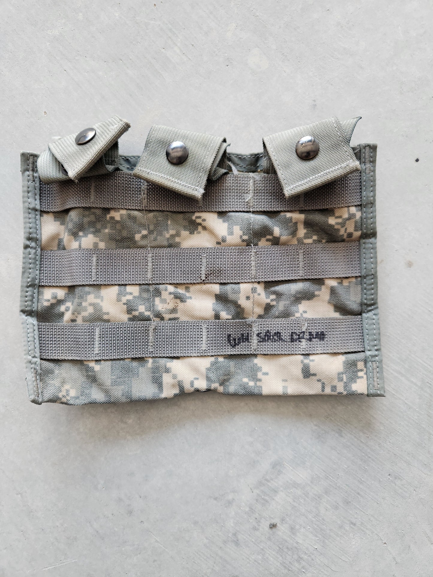 AR-15/M4 Side Pouch- 3 Mag